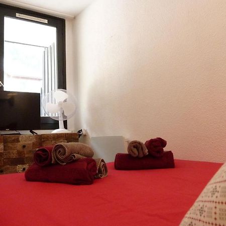 Chamois De Chamonix, Confortable 2 Pieces, Balcon, Parking Gratuit Bagian luar foto