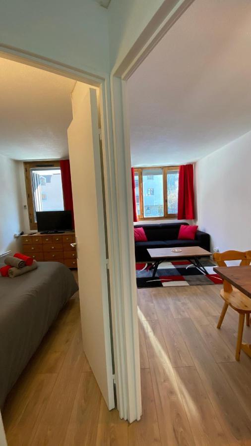 Chamois De Chamonix, Confortable 2 Pieces, Balcon, Parking Gratuit Bagian luar foto